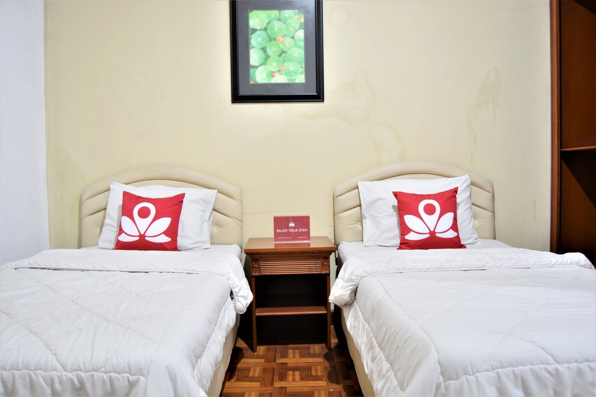 Zen Rooms Basic Cipanas Km.78 Exterior photo