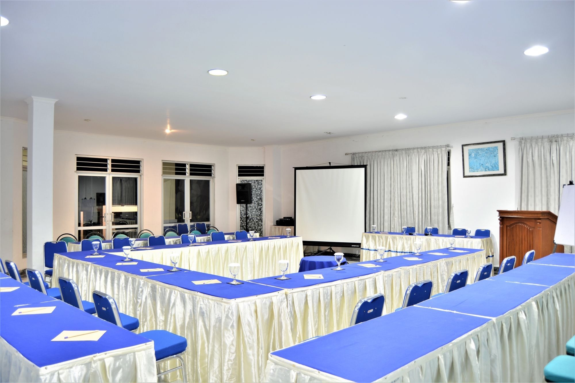 Zen Rooms Basic Cipanas Km.78 Exterior photo